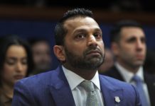 Ciberdelincuentes proiraníes infiltraron el correo personal del director del FBI