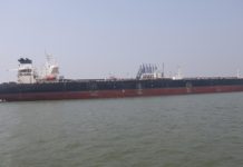 Irán permite el paso de buques con ayuda humanitaria en el estrecho de Ormuz