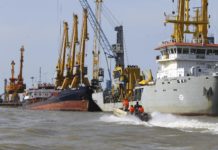 EE.UU. impone bloqueo total a puertos de Irán