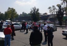 Taxistas cierran la México-Pachuca en protesta por amenazas y asesinatos