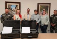 Estados Unidos apoya a Honduras en la lucha contra el narcotráfico con equipo satelital