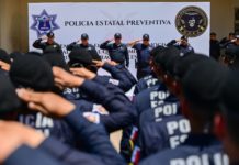 Graduación de 46 policías estatales en el Grupo de Operaciones Especiales Sinaloa