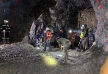 Modifican estrategia para rescatar a mineros atrapados en Sinaloa
