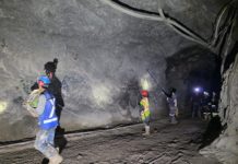 Segundo trabajador rescatado en la mina Santa Fe de Sinaloa