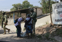 Desplazamiento forzado en comunidades indígenas de Chilapa por violencia criminal