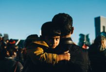 Caminata Migrante rinde homenaje a más de 8 mil víctimas en la frontera EE.UU.-México