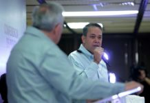 Exfuncionario de Sinaloa se entrega a las autoridades en Nueva York