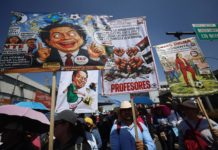 Maestros marchan en Ciudad de México por mejoras salariales y derechos laborales