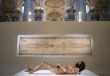 The Mystery Man, una exhibición del cuerpo de Cristo, debuta en EE.UU.