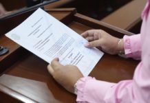 Congreso de Sinaloa notifica retiro de magistrada y autoriza licencias a dos diputados