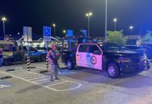 Hombre es asesinado en el estacionamiento de Walmart en Culiacán