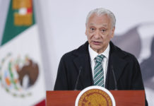 Acusan al exdirector de Pemex, Víctor Rodríguez, de violencia doméstica