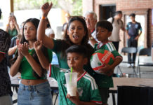La Fiesta de la Afición Mexicana en Los Ángeles tras el Triunfo en el Mundial