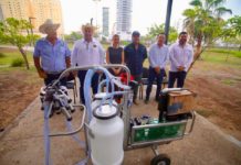 Apoyo a Productores Ganaderos en Mazatlán con Nuevas Ordeñadoras Mecánicas
