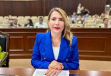Roxana Rubio se postula para la gubernatura de Sinaloa por el PAN