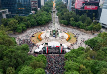 Celebración por triunfo de México deja 40 toneladas de basura en la capital