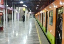 Afluencia elevada en el Metro de la Ciudad de México