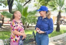 Roxana Rubio presenta iniciativas en Badiraguato