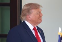 Trump cancela el impuesto del 20% a buques en Ormuz