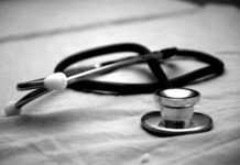 Denuncian despido de exfuncionaria del Hospital Infantil de México por señalar irregularidades