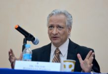 Víctor Rodríguez ofrece disculpa pública a su esposa María Felicia Jiménez