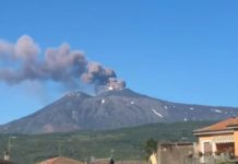 Actividad eruptiva del Etna obliga a cerrar espacio aéreo en Sicilia